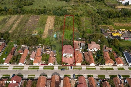 Vila /Pensiune 6 camere in Cristur, jud Hunedoara