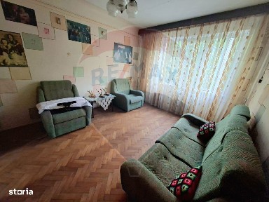 Apartament 3 camere decomandat-Aleea Parcului colt cu Razboieni etaj 1
