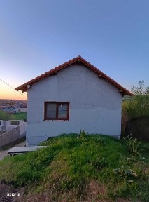 Casa de vanzare Podari