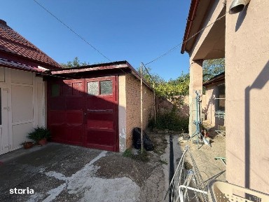 Casa cu 2 camere, curte comuna, 52mp utili - Zona Iosefin