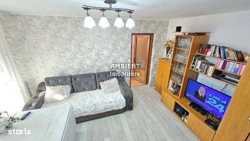 Apartament cu 3 camere, renovat total, zona Decebal - Kaufland