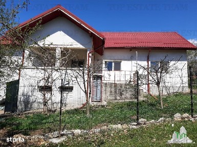 Vila cocheta de vanzare intr-o zona de basm langa Horezu in Bogdanesti