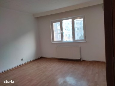 3 CAMERE DECOMANDAT NEMOBILAT ZONA INEL2 ELIBERARII