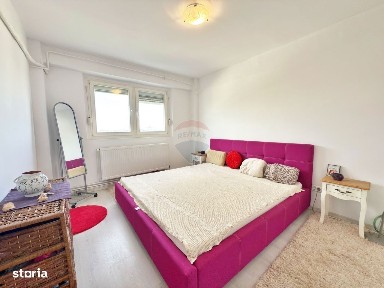 Apartament cu 4 camere de vânzare în zona Aurel Vlaicu