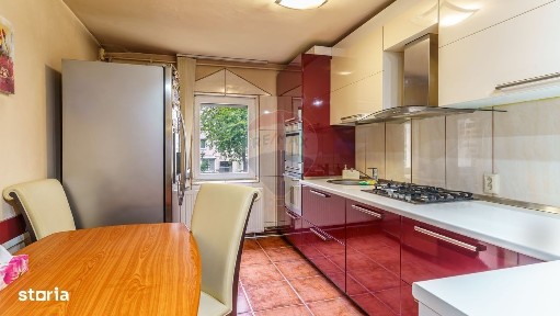 Apartament cu 3 camere decomandate, Meteor 6, Comision 0%