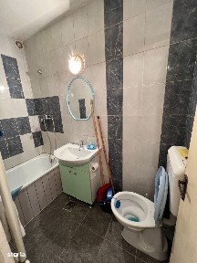 Chirie Garsoniera Mioveni, parter, mobilata si utilata, cu balcon