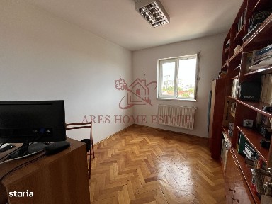 Apartament 4 camere, cu centrala proprie si boxă - zona Take Ionescu