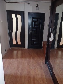 Vând apartament 2 camere, str. Decebal, clinica Iacob