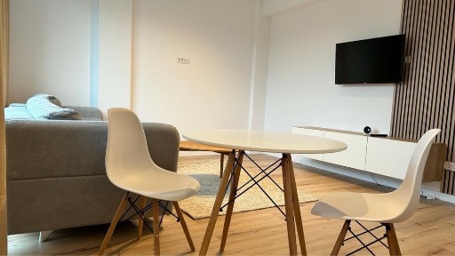 PF, Inchiriez apartament cu 2 camere Pacurari, Str. Soarelui