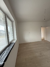 Calea Urseni - Giroc - 3 camere cu CURTE de 103 mp