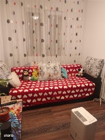 EXCLUSIVITATE Apartament 2 camere cf 1 semidecomandat zona Berca