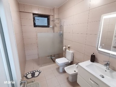 Apartament 2 camere, semidecomandat etaj 2, 69 mp utili, zona Fermel