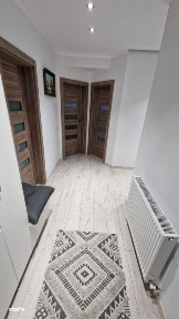 Apartament cu 3 camere, 72 mp, zona Sub Cetate