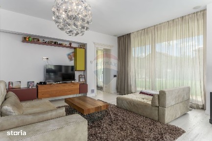 Vila contemporana, finisaje interioare lux, gradina interioara