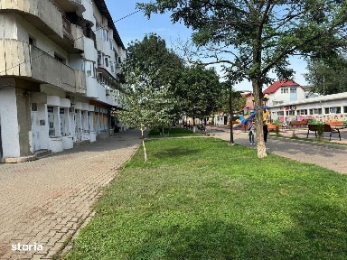 Spatiu comercial de vânzare - Centru - Dancu