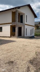 Casa individuala | 158mp | 300mp teren | intrare Campenesti