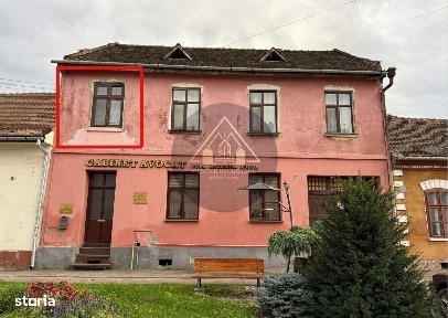 Garsonieră ultra-centrală, Mediaș