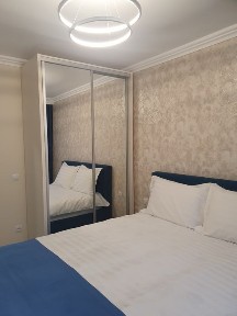Inchiriez apartament 3 camere str Comuna din Paris nr 1 Barlad