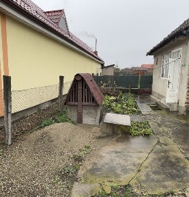 Casa de vanzare, teren 550mp intabulata.