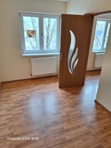 Ofertă Sărbători ! Vand apartament 3 camere,Turnu Măgurele, 24.900 eur