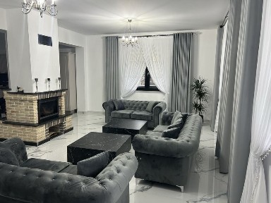 Vand cabana in Vicovu de Jos, Remezau !