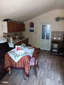 Casa + teren, spre vanzare in Nazna, zona accesibila
