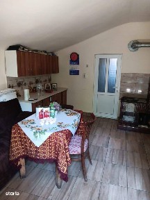 Casa + teren, spre vanzare in Nazna, zona accesibila