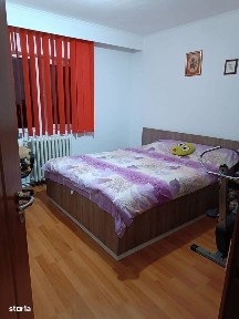 cv 54 Macului, apartament 3 camere decomandat