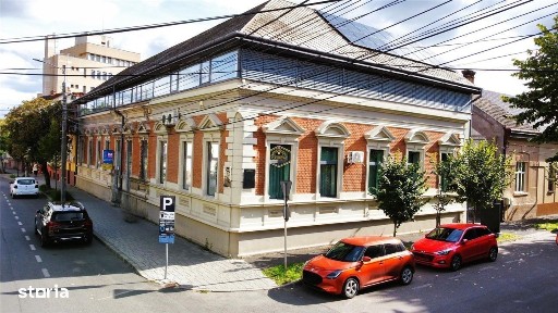 Centru | Sediu exclusivist de birouri cu expunere | 4 nivele - 303 mp