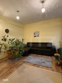 Casa de vanzare, 295 mp, zona Central