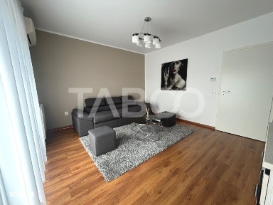 Apartament de inchiriat 2 camere balcon si loc de parcare privat