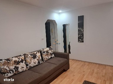 Apartament cu 1 camera mobilat si utilat etaj 3 zona Buziasului