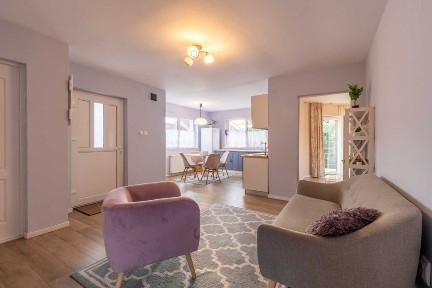 Casa individuală de vanzare in Jucu de Mijloc, langa fabrica Panemar