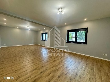 Vila cu 4 camere zona Lipovei