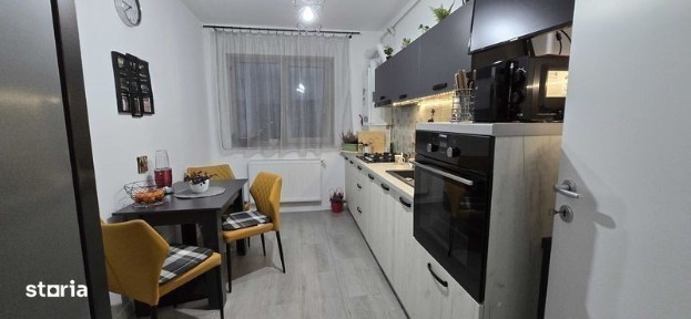 Central, Pitesti, Arges