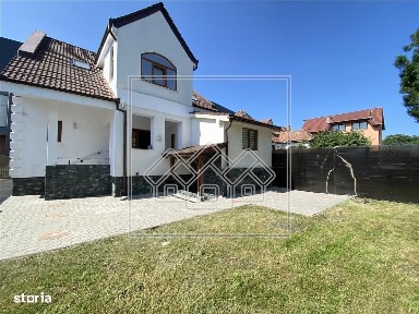 Bulevardul Corneliu Coposu, Trei Stejari, Sibiu