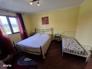 Casă de vânzare - Nicolae Bălcescu, la E85