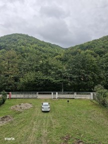 Casa frumoasa - zona linistita