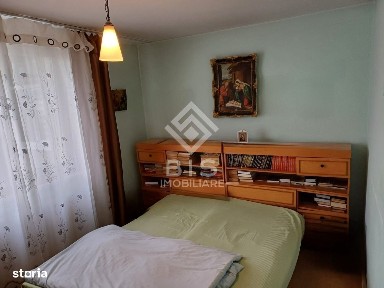 Vânzare apartament 3 camere, Decebal, s.u 65mp