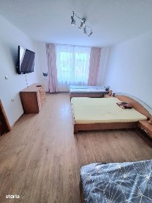 Cazare muncitori-10 paturi individuale, 4 cam,2 băi