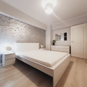 Inchiriez apartament cu 2 camere Complex Evergreen Tatarasi