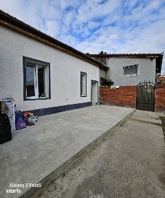 Apartament cu 2 camere, semicentral, de vanzare, strada Pacii