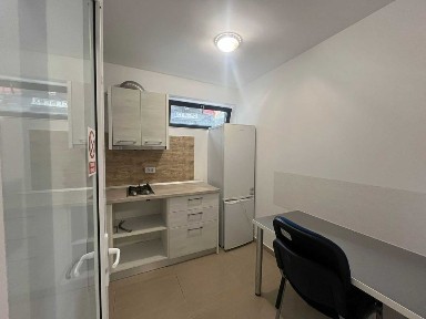 Garsoniera in bloc nou - centrala proprie