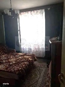 Apartament 3 camere decomandat - Strapungere Silvestru - 126.000 euro