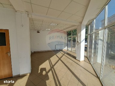Spațiu comercial de închiriat în zona 1 Mai