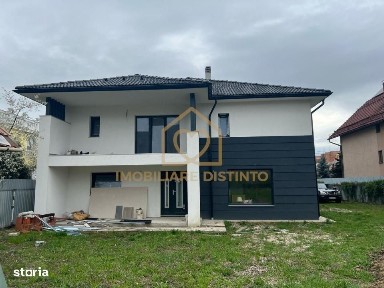 Duplex in livada cu 5 camere