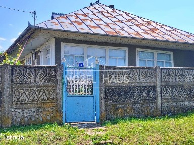 Casa la tara si teren intravilan, in sat Carja, jud Vaslui