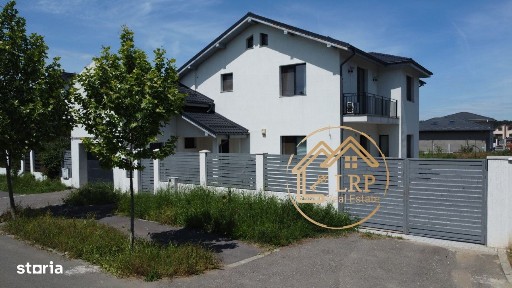 Buftea-Vila individuala 4 camere,3 bai, P+1E, 270mp utili, teren 990mp