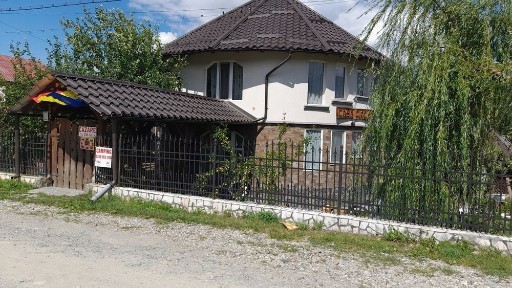 De închiriat pensiune