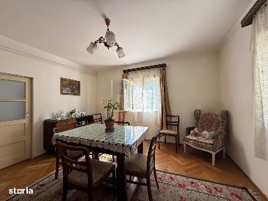 Apartament central 3 camere Sinaia